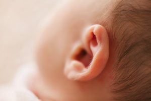 essential oils for ear ringing